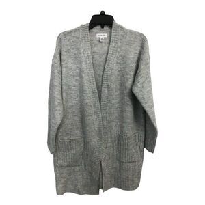 Women’s grey Calvin Klein sweater size medium
